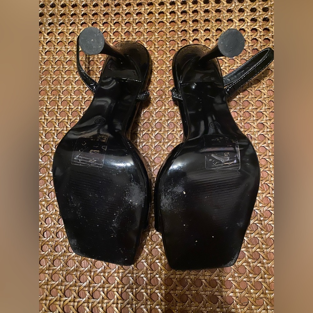 Heels - Picture 4 of 6